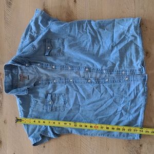 Women's Large Denim Wrangler Shirt
